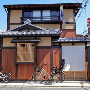 ヴィラ 京町屋の宿悠路里 Kyo-machiya Yululy, 京都市
