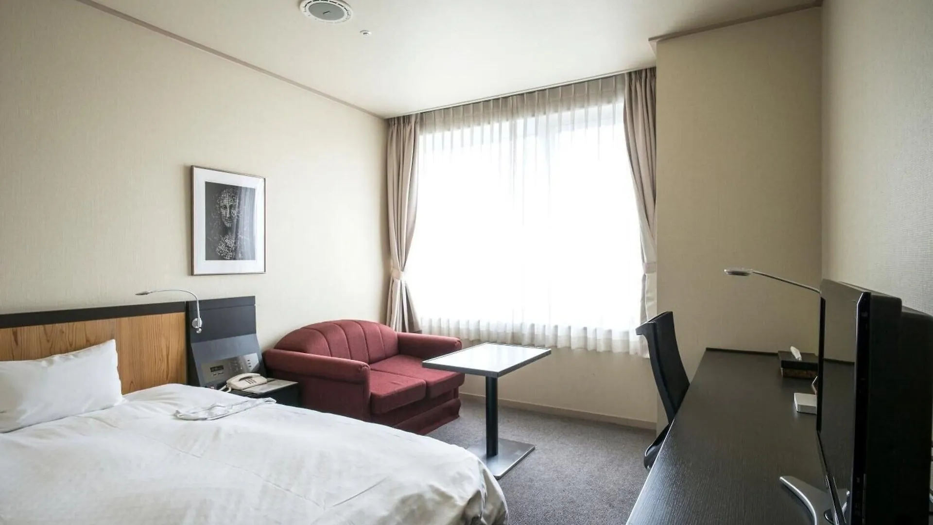 Rhino Hotel كيوتو 3*,  اليابان