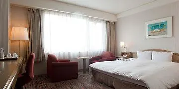 Rhino Hotel كيوتو 3*,
